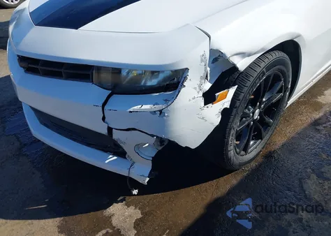 2014 Chevrolet Camaro 2Ls z USA, uszkodzony, nr VIN 2G1FA1E37E9231130